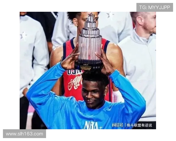 华子25岁前成就状元秀与10000分双冠荣获奥运金牌与AMVP历史第二人比肩老詹